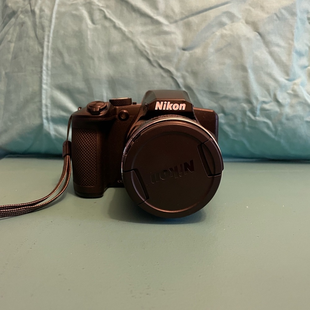 Nikon COOLPIX B600 Point and Shoot Camera